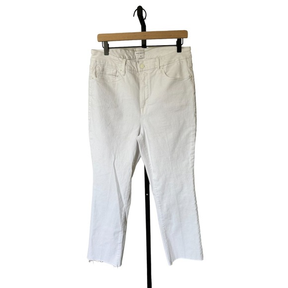 Good American Good Legs Straight Jeans - Picture 4 of 7